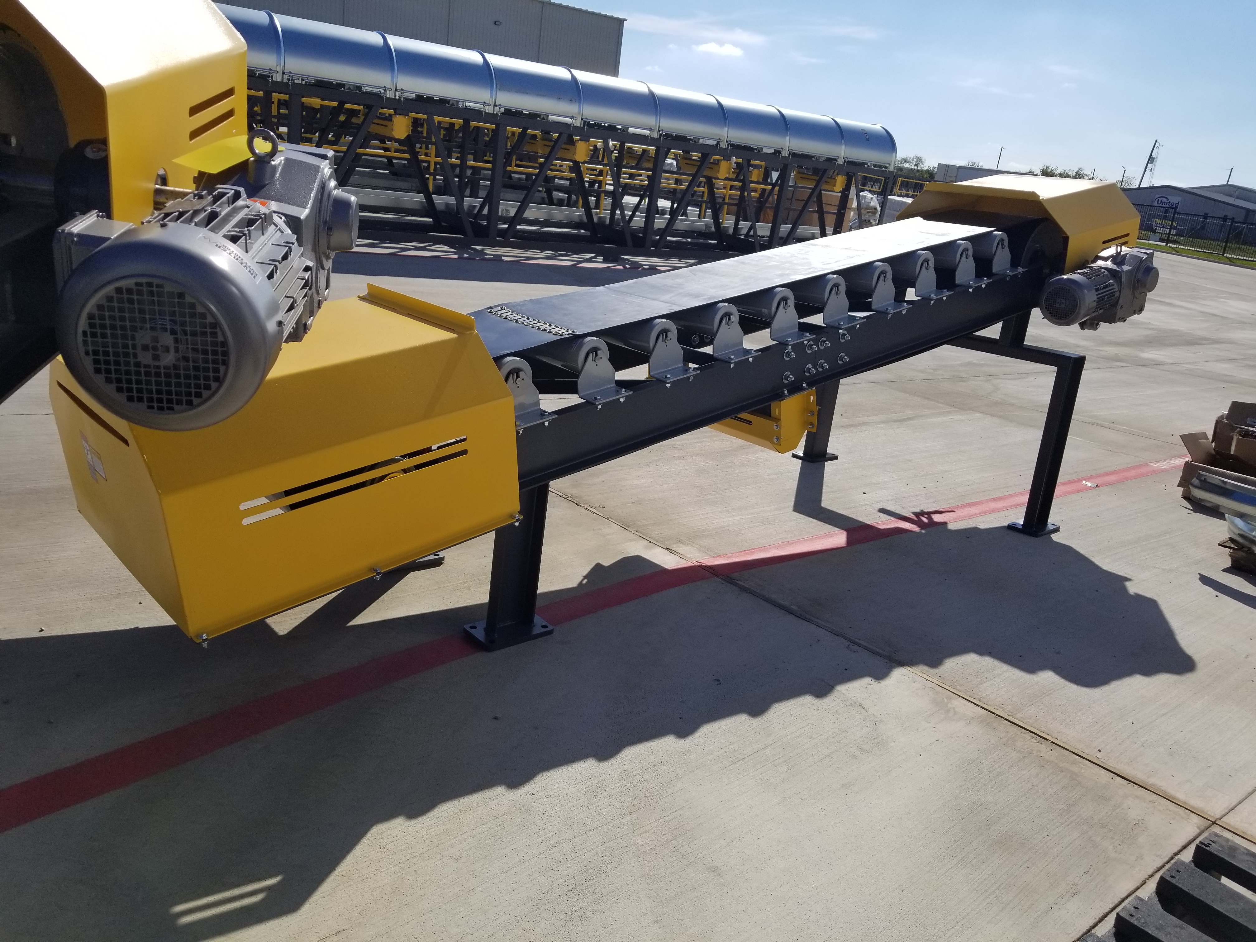 How to Choose the Right Bulk Material Handling Equipment
